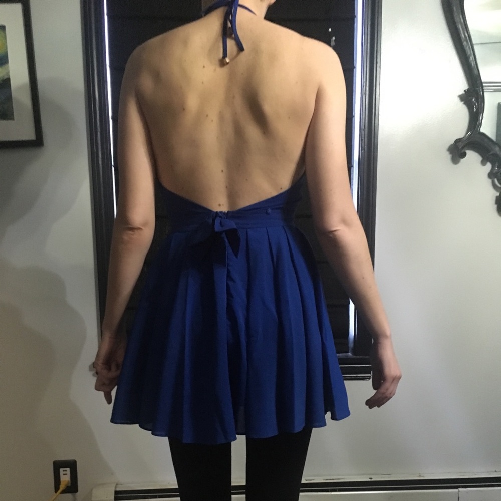 Dress - Picture 2 of 3